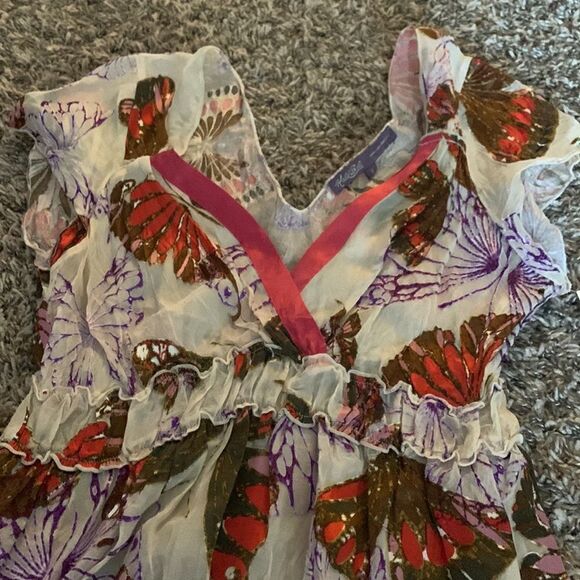 NWT Hale Bob pink butterfly-patterned long blouse, size S. - Picture 6 of 10